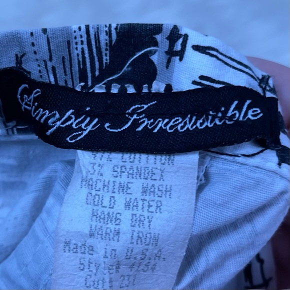 Black and White Cottage Print Skirt - Picture 5 of 5